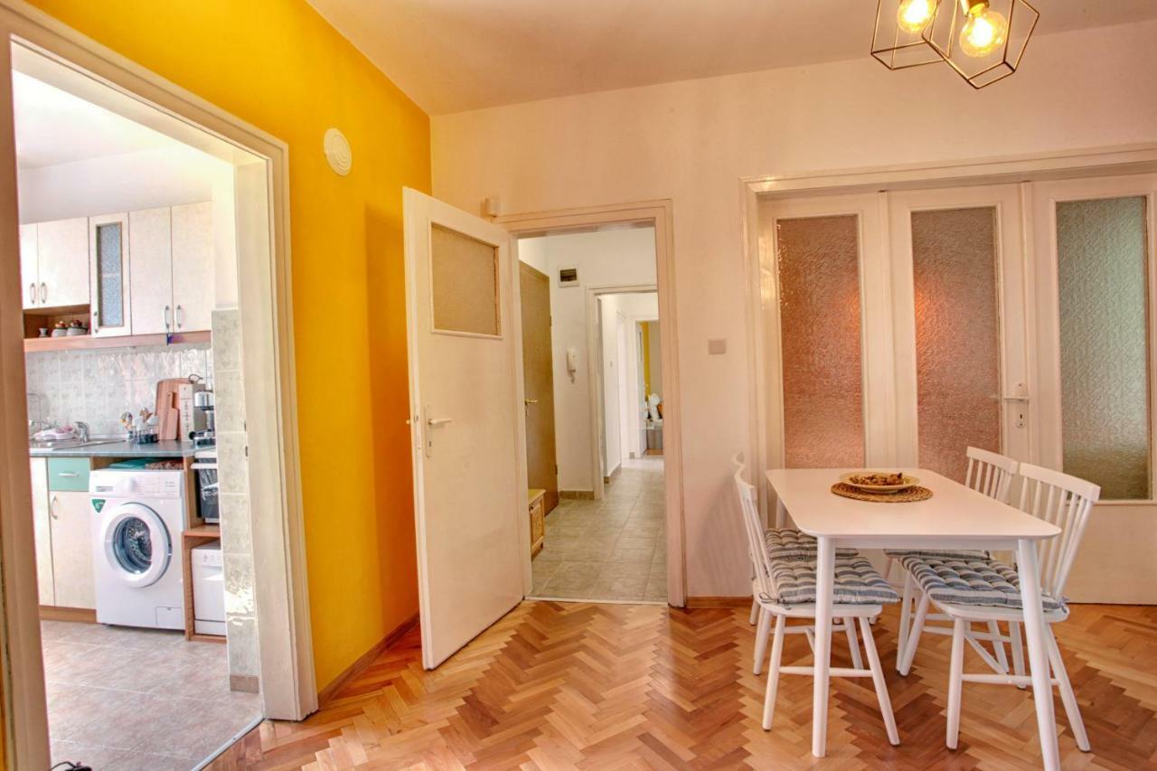 Terrace Home - Three Bedrooms City Center Plovdiv Exteriör bild